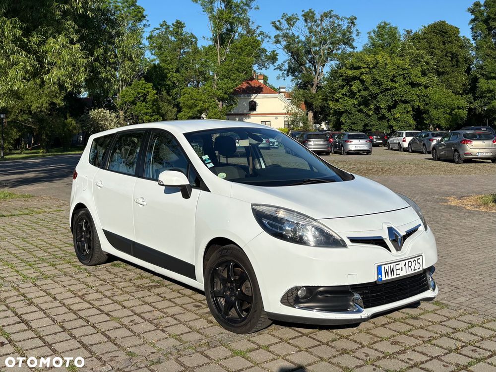 Renault Grand Scenic - 1