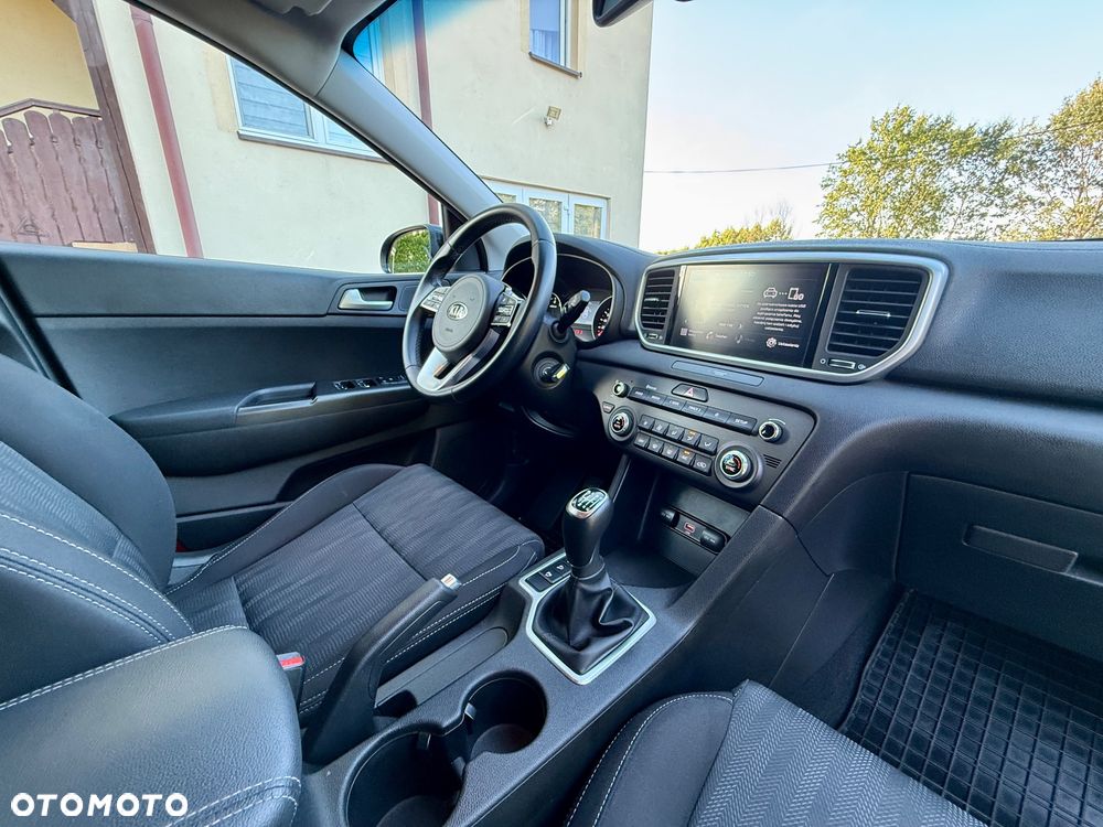 Kia Sportage 1.6 T-GDI Black Edition 4WD - 24