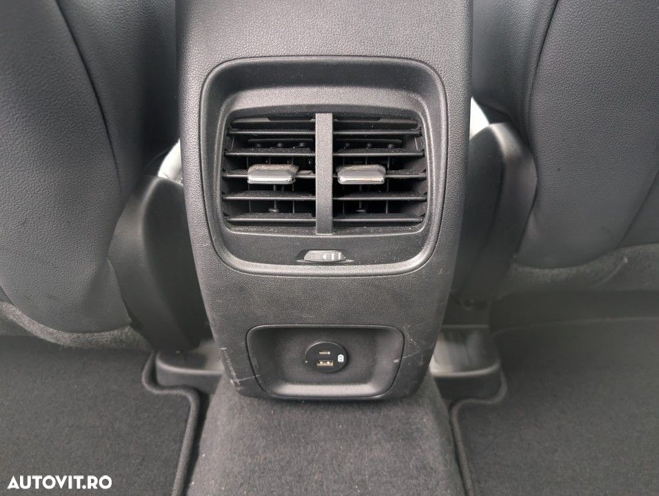 Ford Kuga 2.5 Duratec PHEV Titanium X - 19