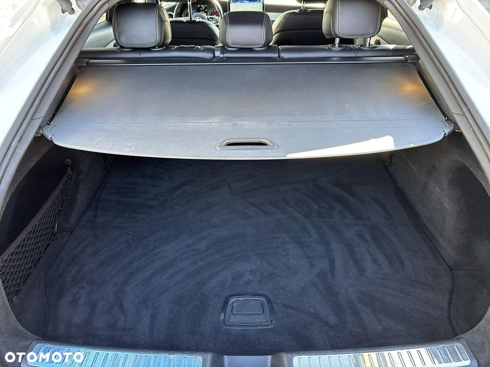 Mercedes-Benz GLC - 14