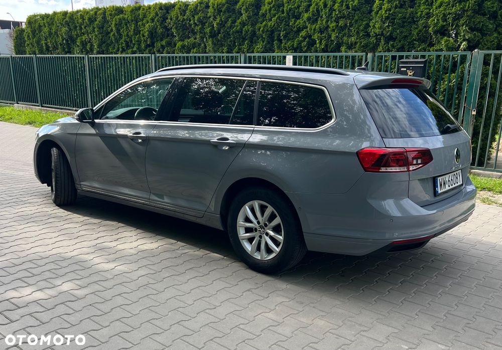 Volkswagen Passat Variant 1.5 TSI EVO Business DSG - 9