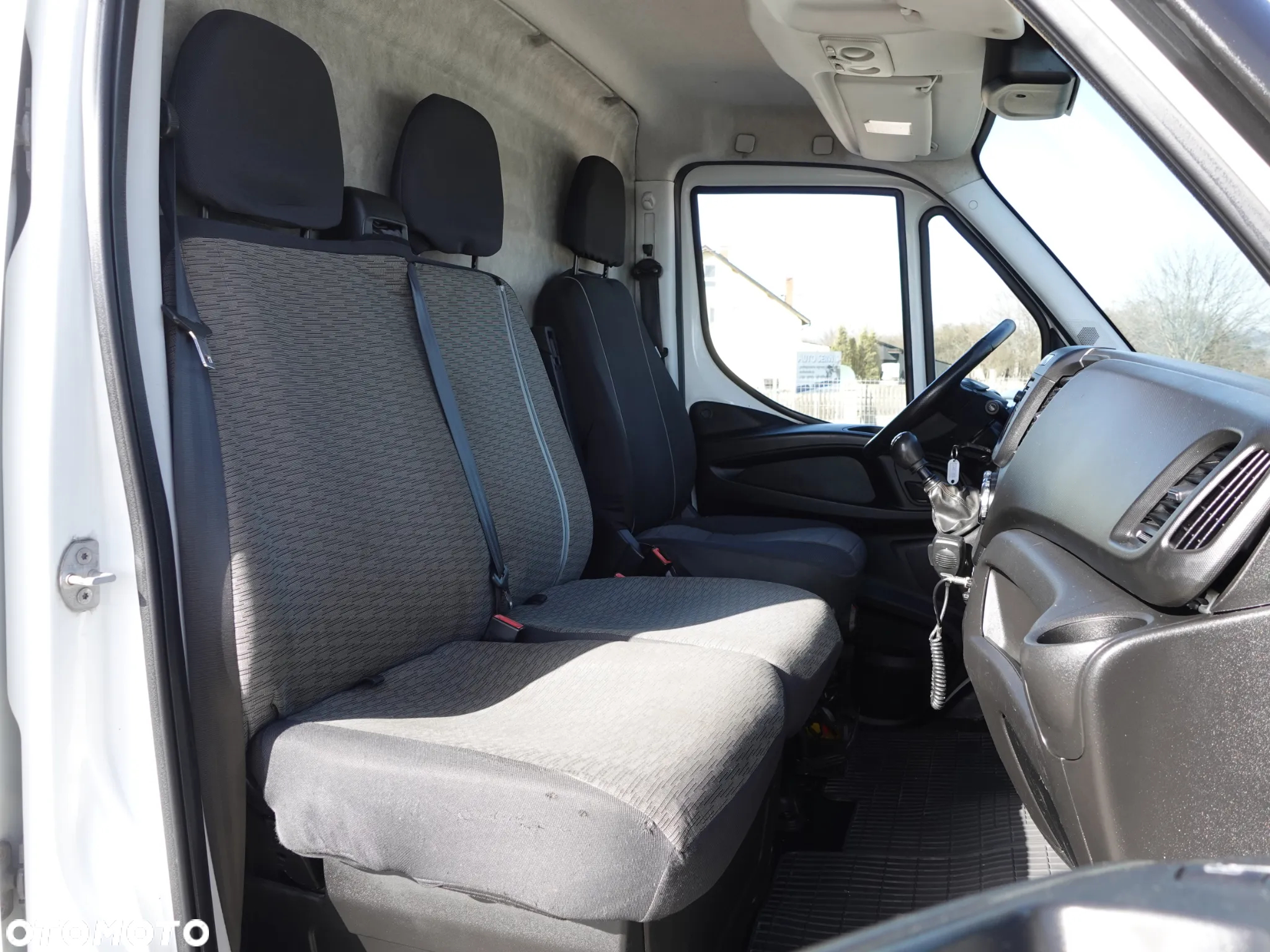 Iveco 35S13 - 25