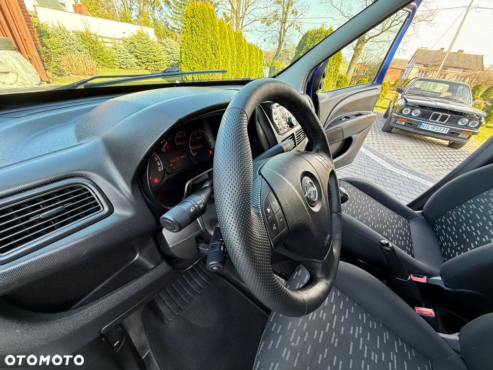 Opel Combo - 15