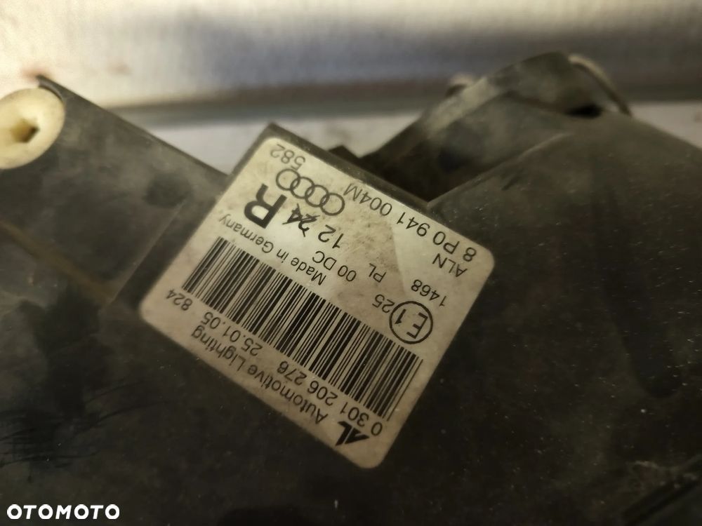 AUDI A3 8P 2003-08 REFLEKTOR XENON LEWY LUB PRAWY Z PRZETWORNICAMI 8P0941003M 8P0941004M - 8