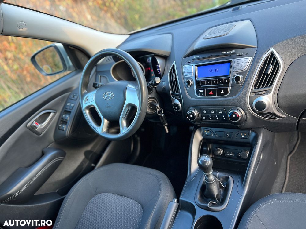Hyundai ix35 2.0 CRDI 4WD Style - 9