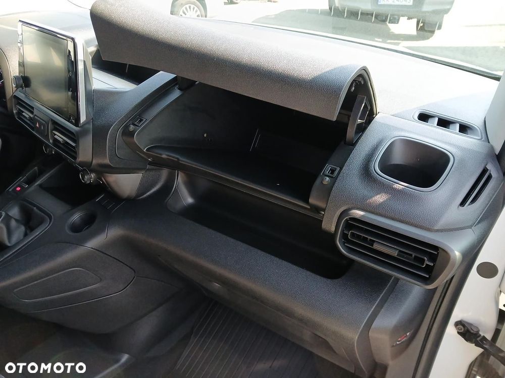 Toyota PROACE CITY - 23