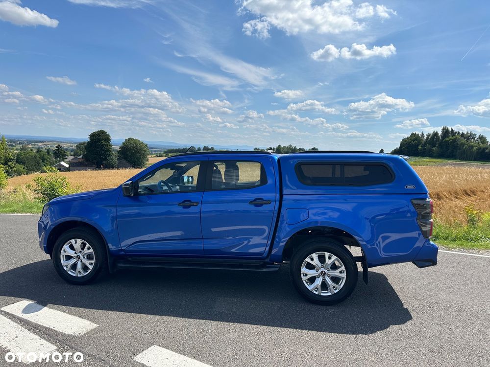 Isuzu D-Max - 10