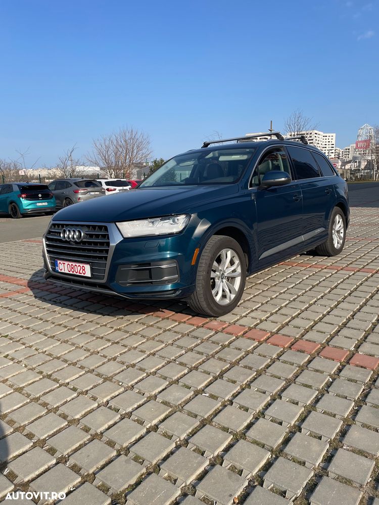 Audi Q7 - 1