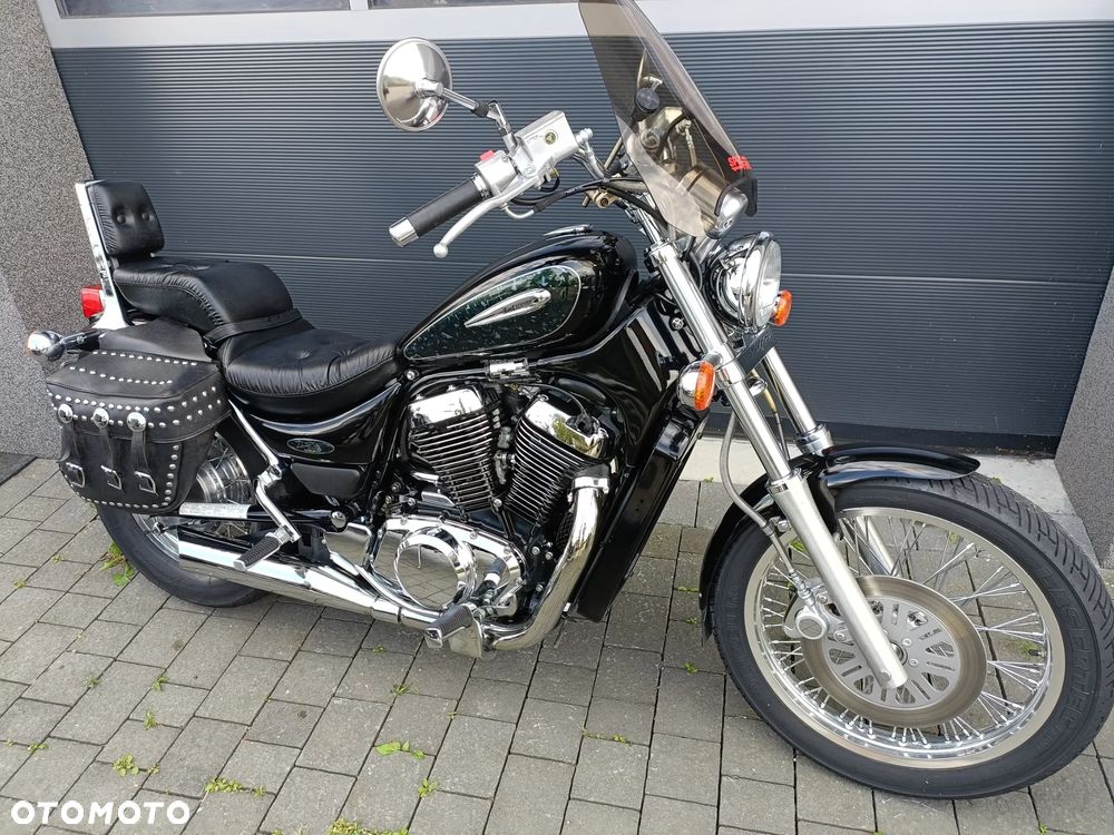 Suzuki Intruder