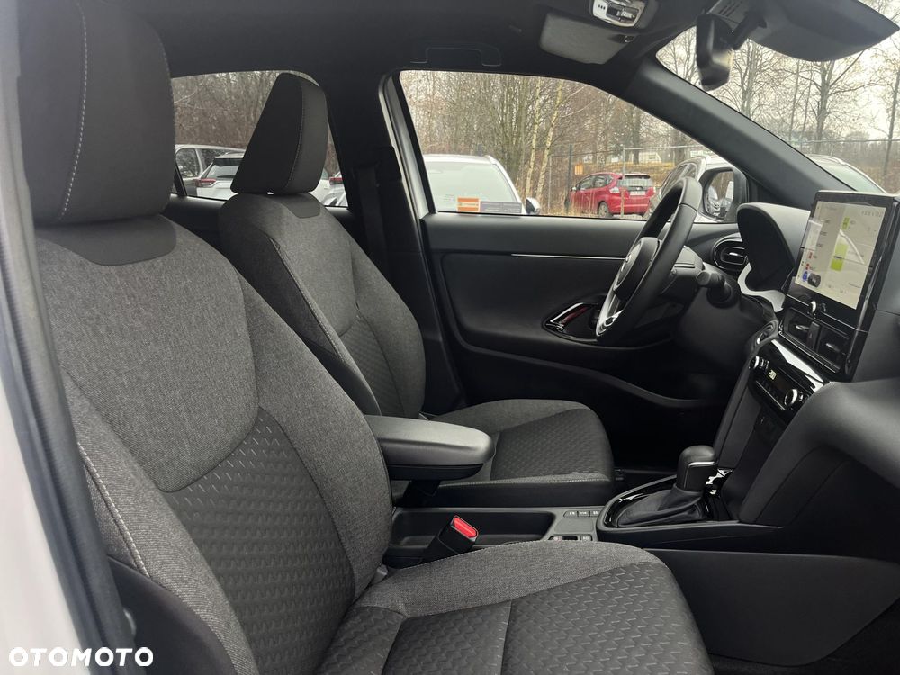 Toyota Yaris Cross Hybrid 1.5 Style - 16