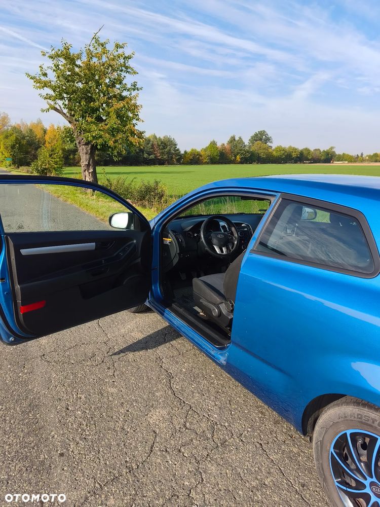 Kia Ceed - 6