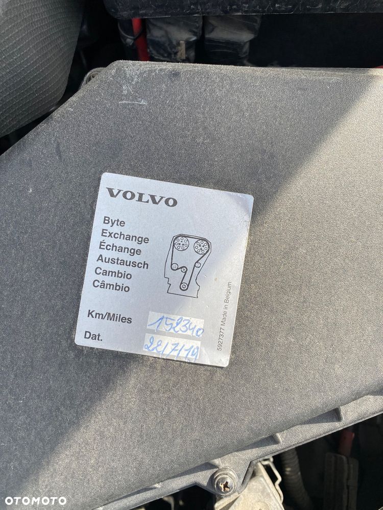 Volvo V40 D3 R-Design Kinetic - 17