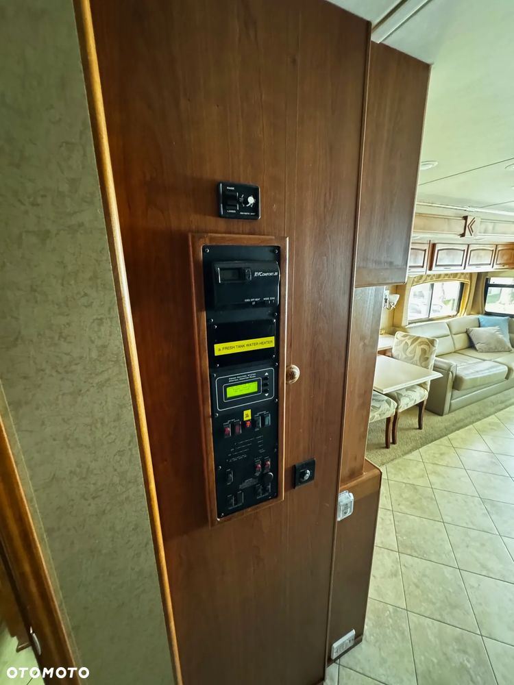 Inny Holiday Rambler Neptune 40 PBT - 19