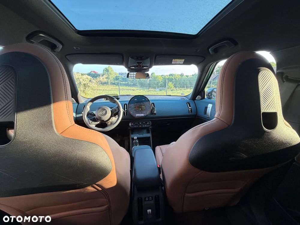 MINI Countryman S ALL4 mHEV Linia Favoured - 8
