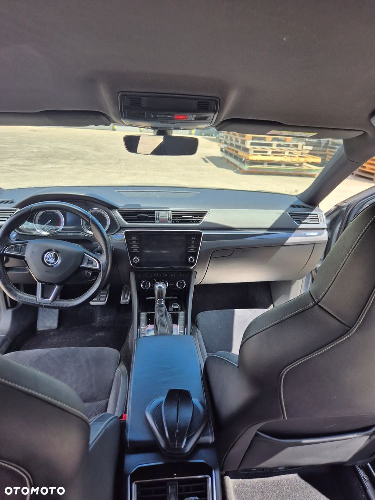 Skoda Superb 2.0 TSI 4x4 Sportline DSG - 12