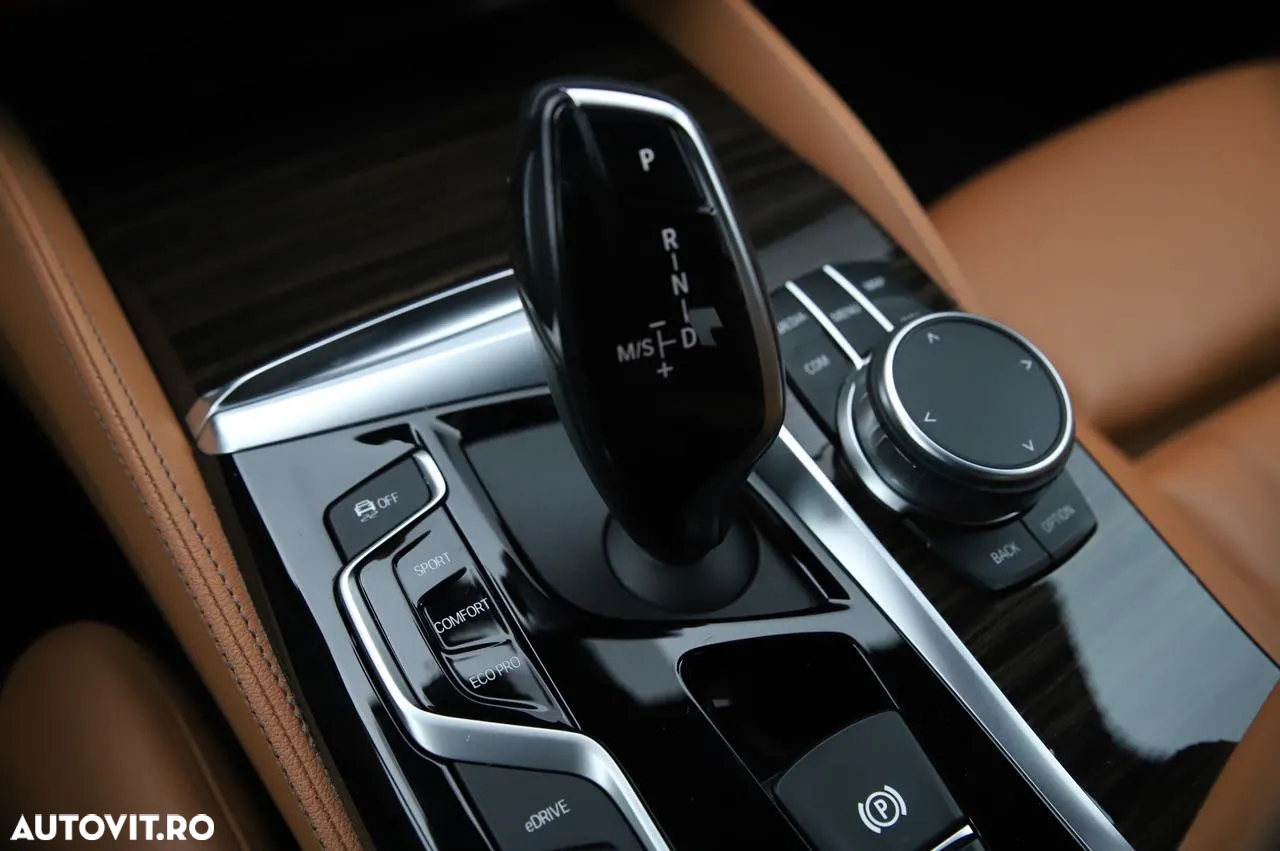 BMW Seria 5 530e AT PHEV - 9