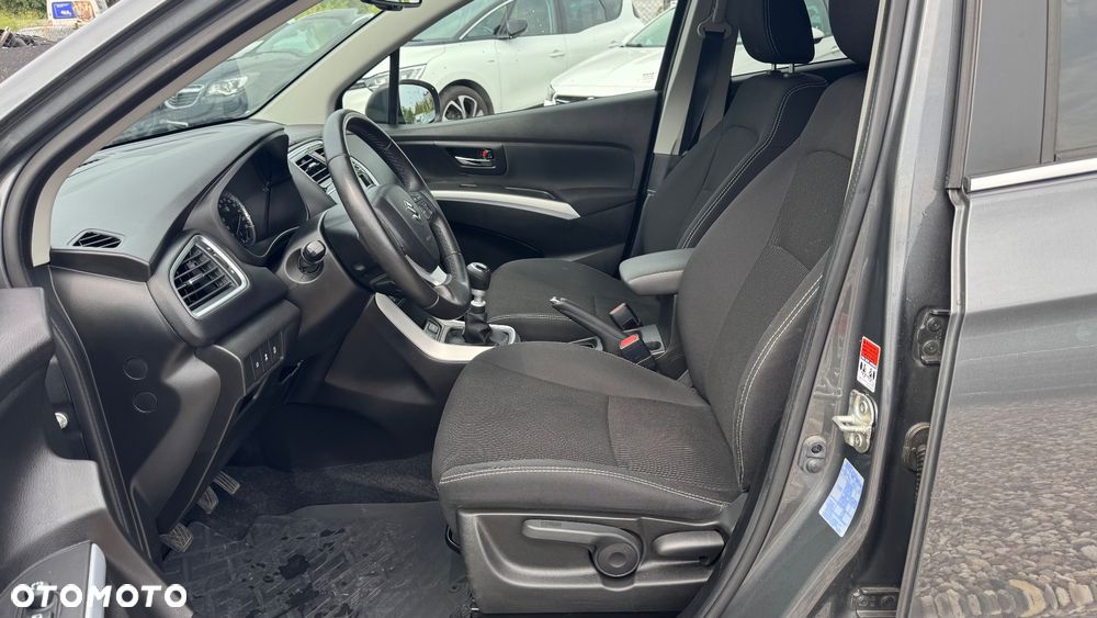 Suzuki SX4 S-Cross 1.4 T Premium - 26