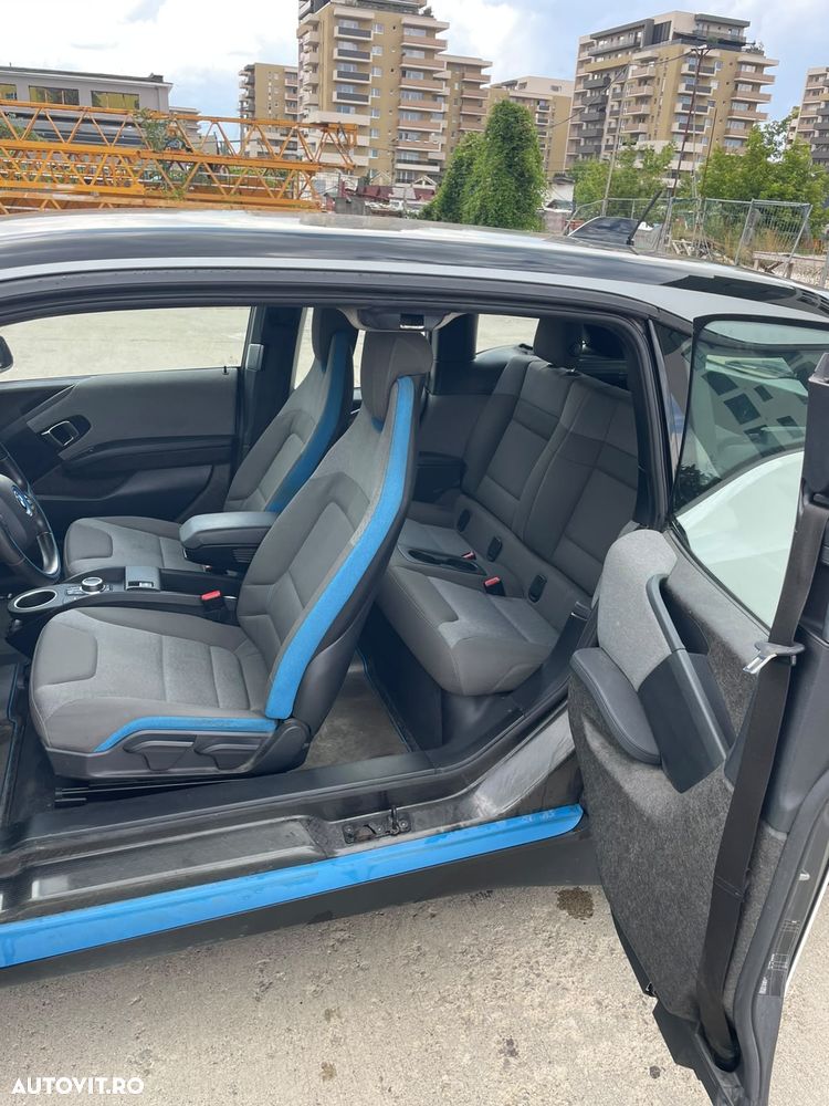 BMW i3 - 7