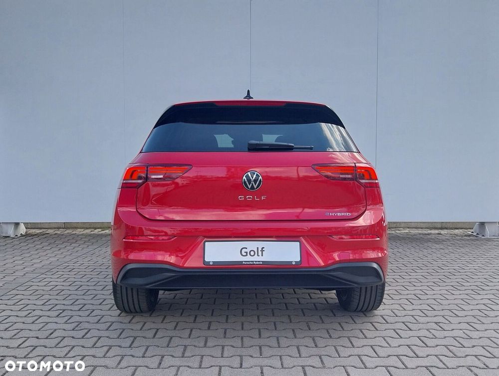 Volkswagen Golf - 4