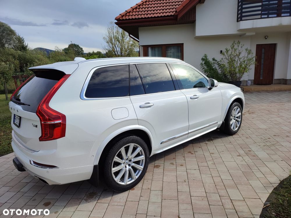 Volvo XC 90 - 3