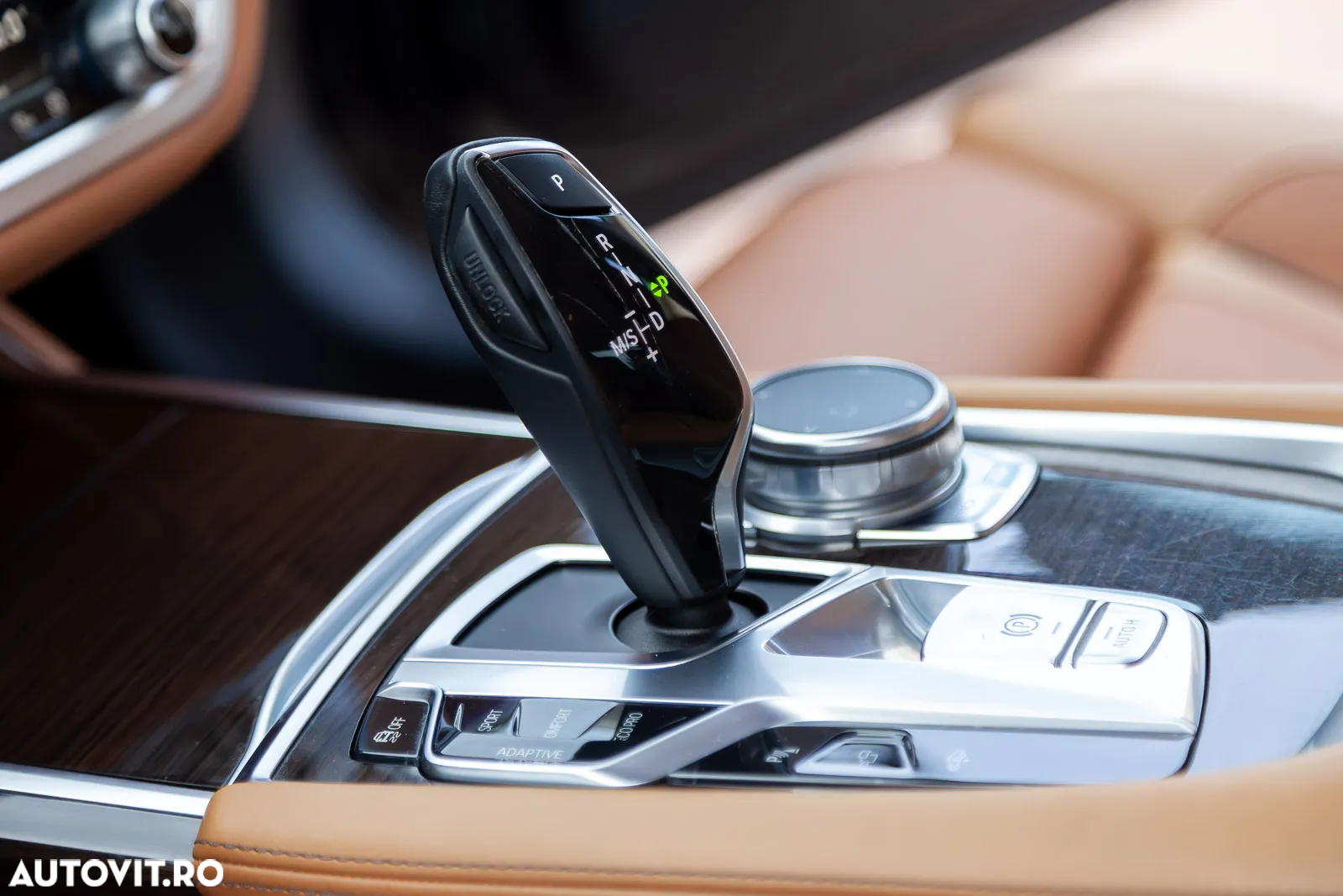 BMW Seria 7 740d xDrive - 13