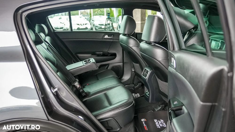 Kia Sportage 1.7 CRDI 2WD ISG Aut. GT Line - 29