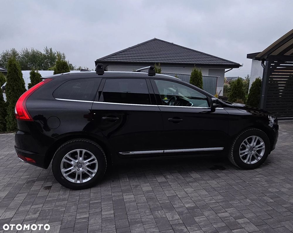 Volvo XC 60 - 4