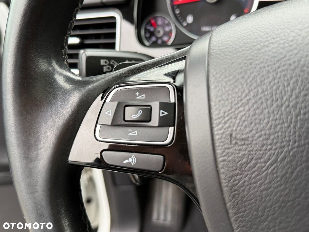 Volkswagen Touareg - 29