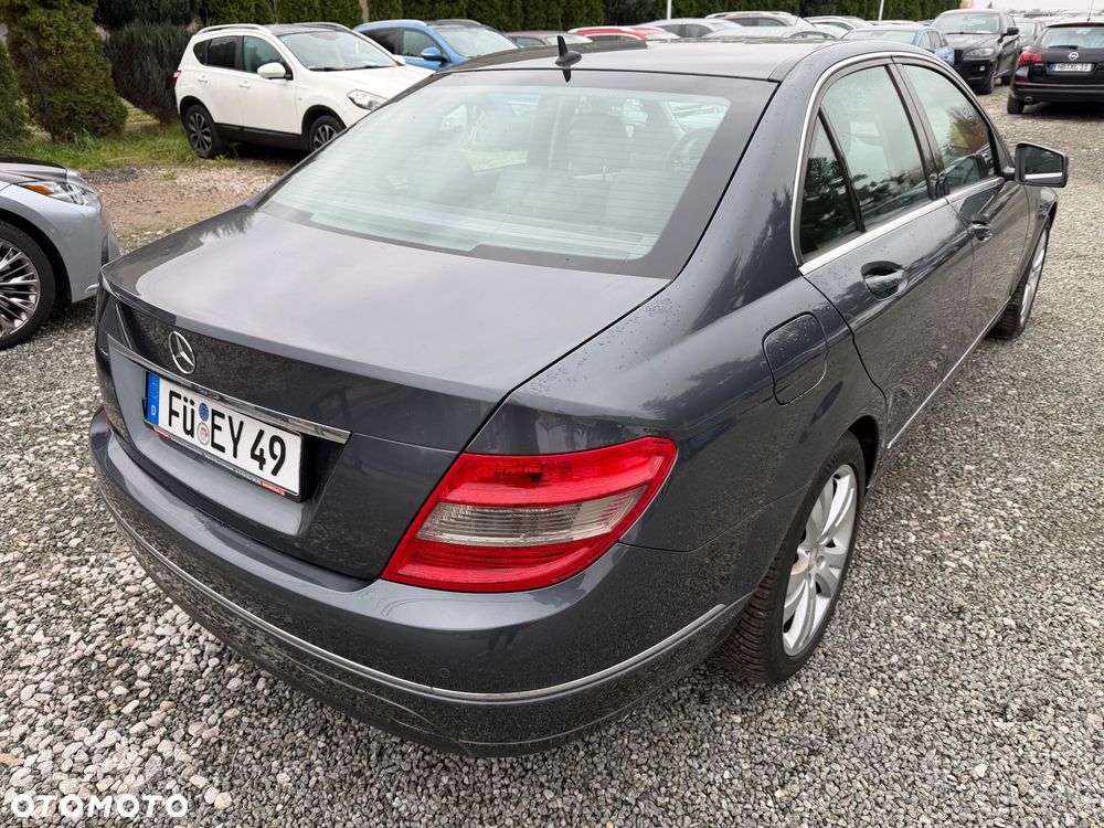 Mercedes-Benz Klasa C - 12