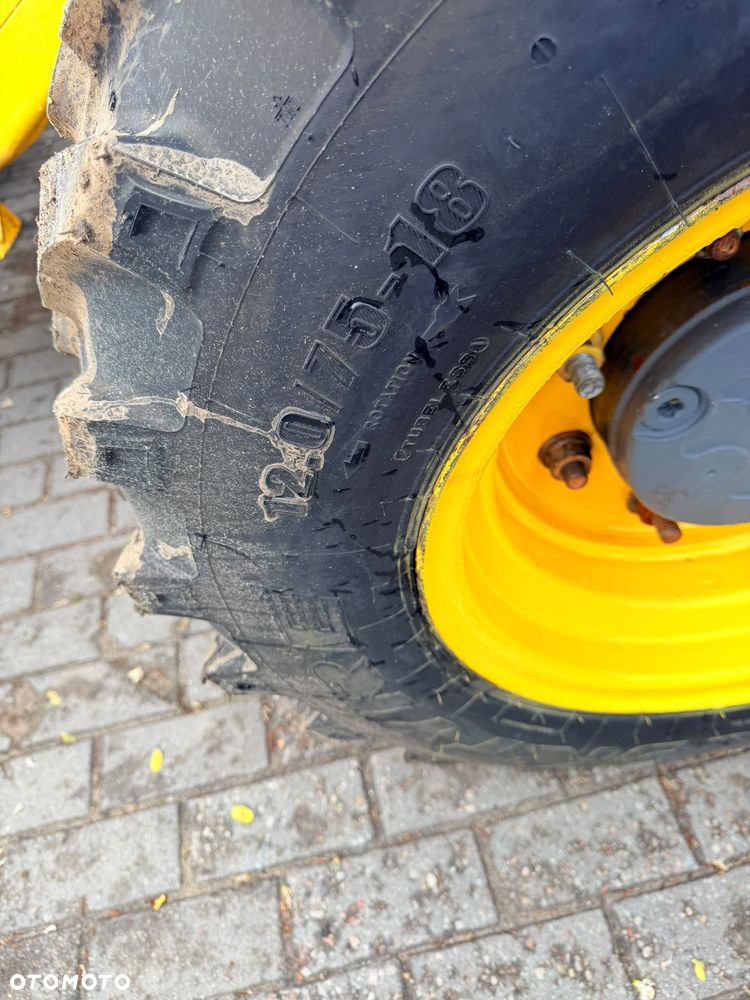 New Holland B80b - 13