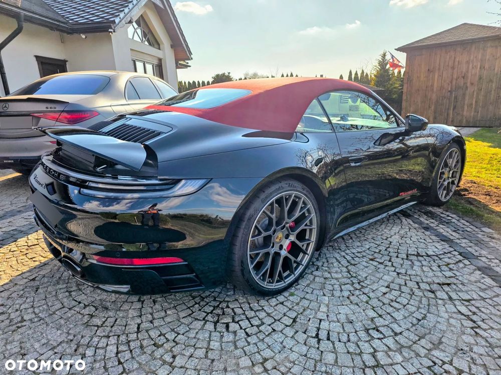 Porsche 911 Carrera 4S - 5