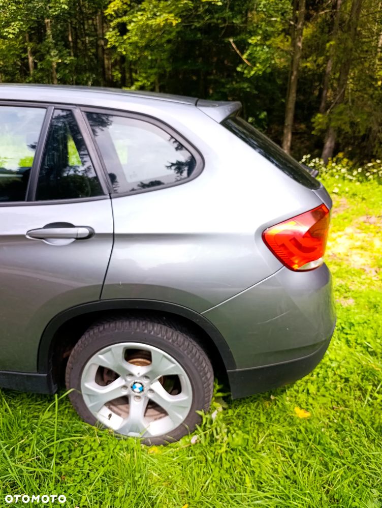 BMW X1 xDrive18d - 9