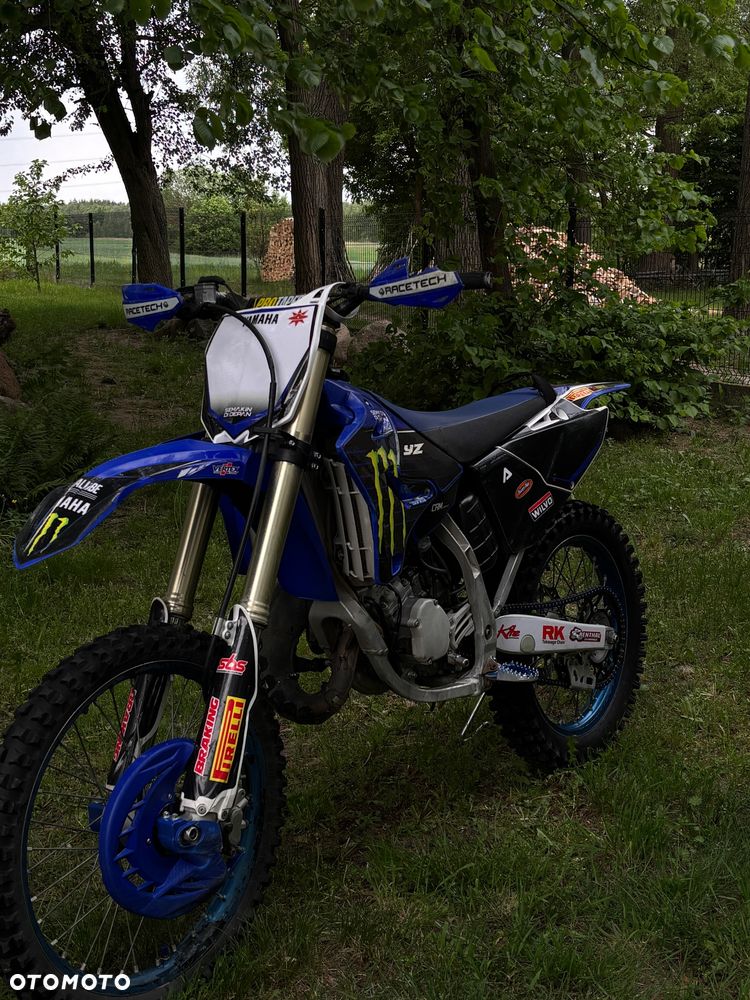 Yamaha YZ - 11