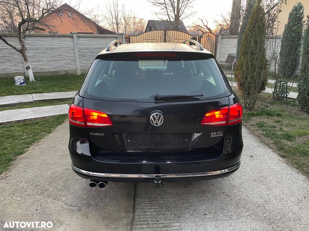 Volkswagen Passat - 11