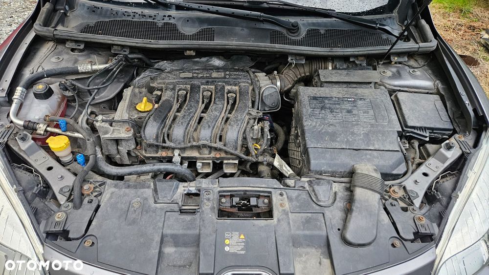 Renault Megane 1.6 16V 100 Authentique - 21