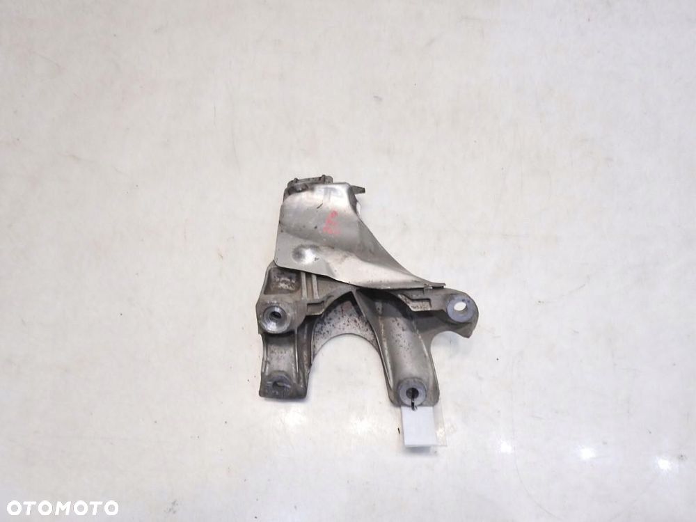 ŁAPA SILNIKA PRAWA BMW E61 2.5i 6770940 - 3