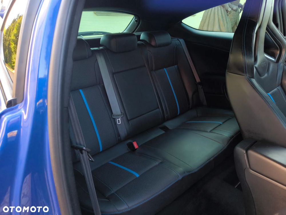 Opel Astra OPC Start/Stop - 12