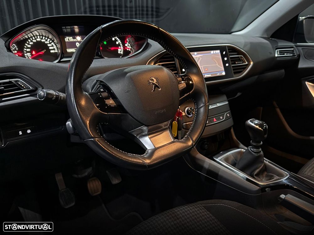 Peugeot 308 SW 1.2 PureTech Active Pack - 12