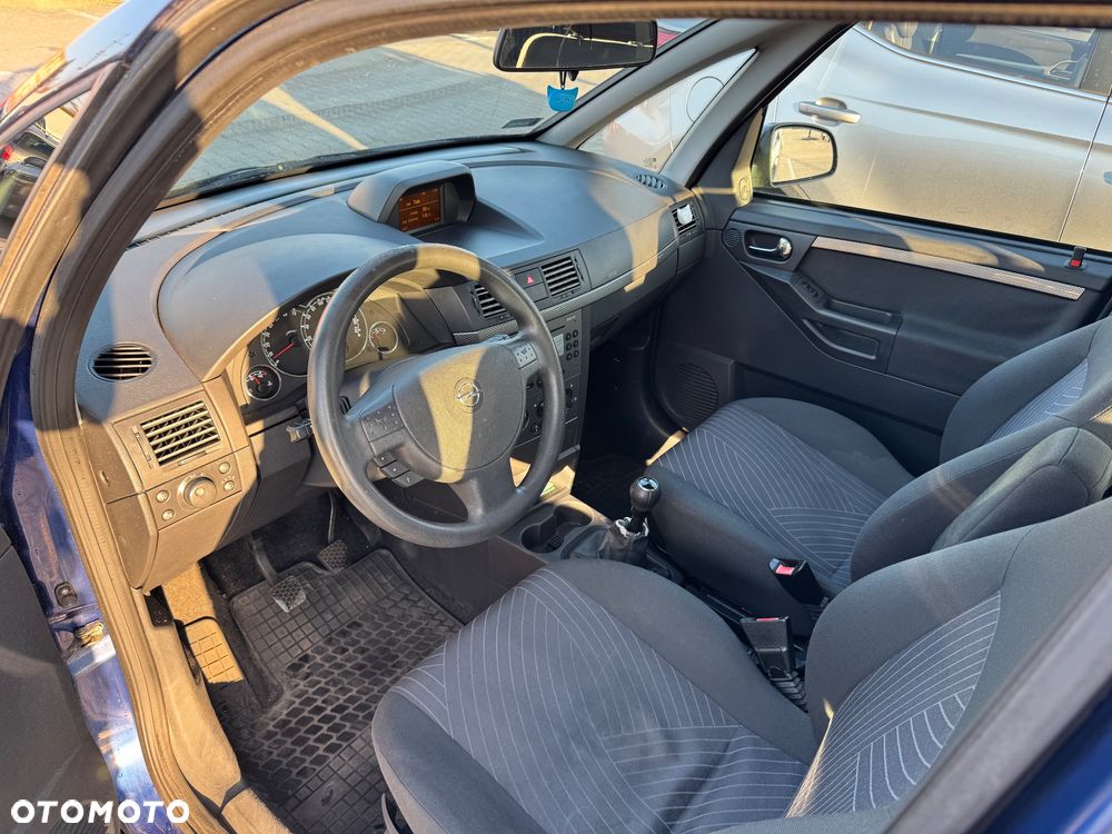 Opel Meriva - 10
