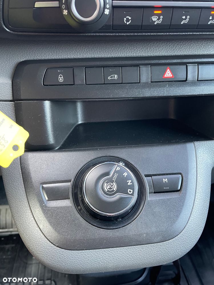 Toyota proace - 10