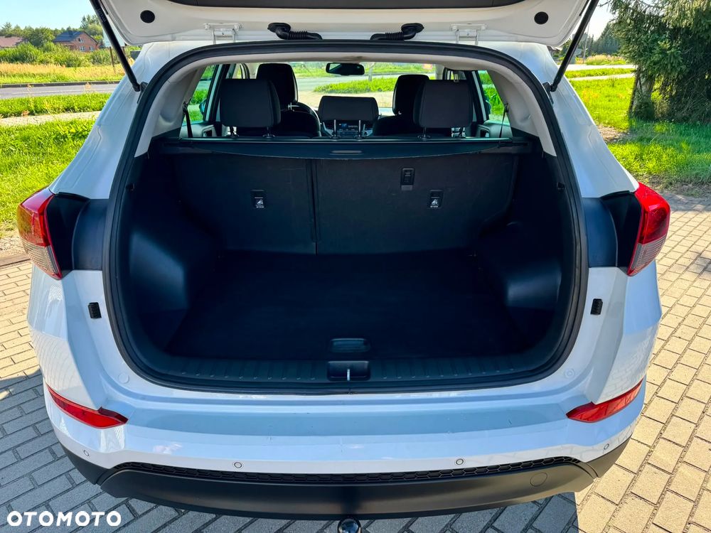 Hyundai Tucson 1.7 CRDI BlueDrive Comfort 2WD DCT - 27
