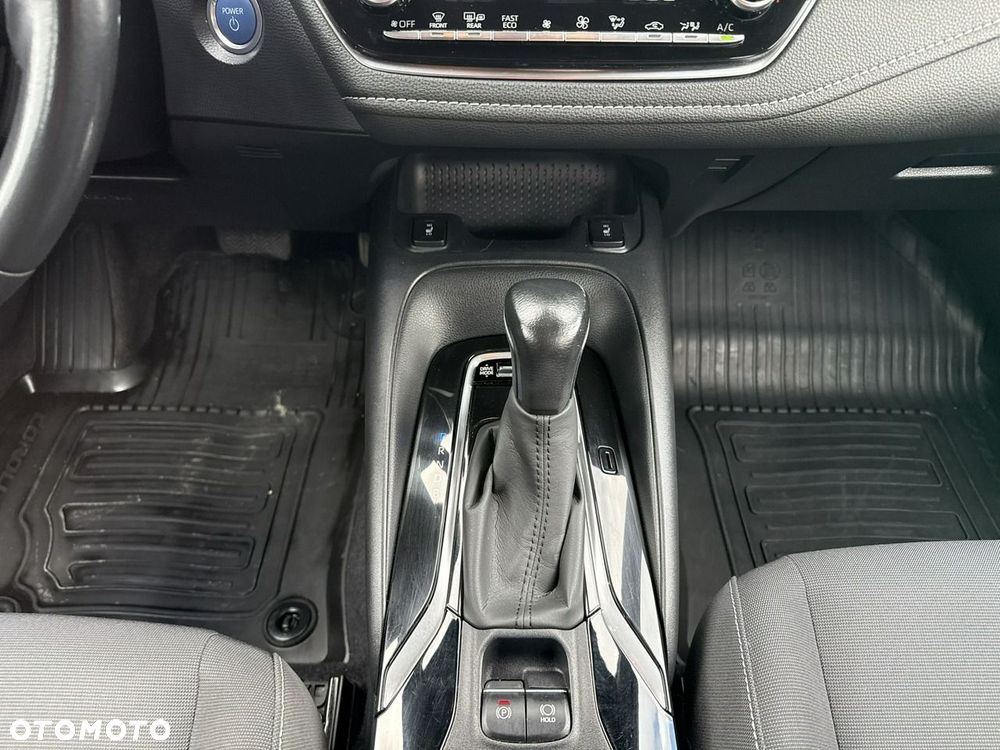 Toyota Corolla 1.8 Hybrid GPF Comfort - 24