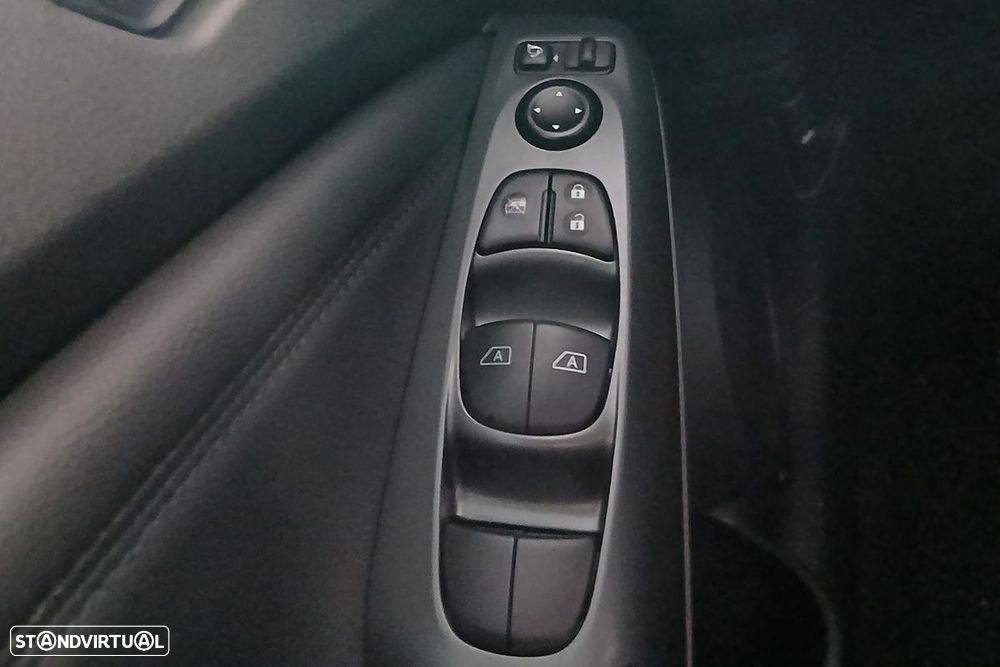 Nissan Juke 1.0 DIG-T N-Connecta - 14