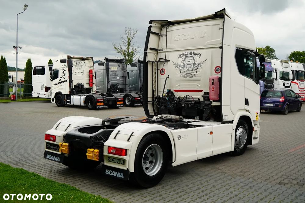 Scania R 520 / V8 / HYDRAULIKA /  RETARDER / KLIMATYZACJA POSTOJOWA / CAŁA NA PODUSZKACH  / EURO 6 - 7