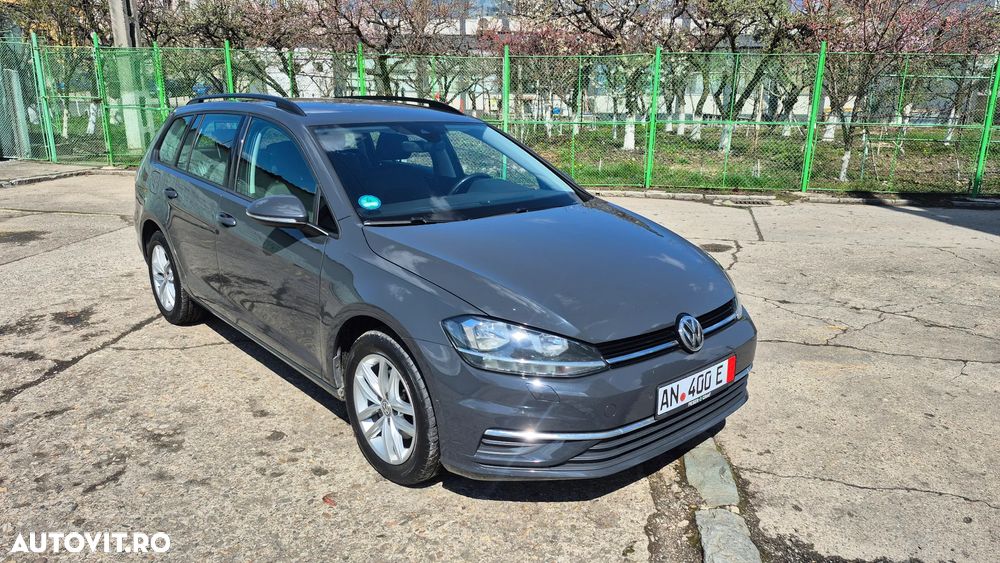 Volkswagen Golf - 19