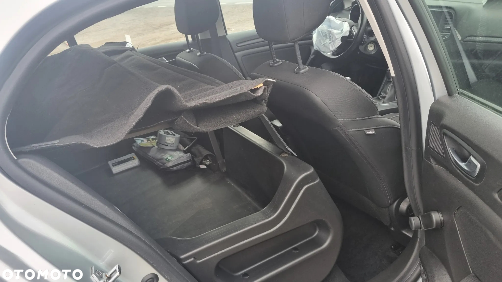 Renault Megane 1.5 Blue dCi Business - 20