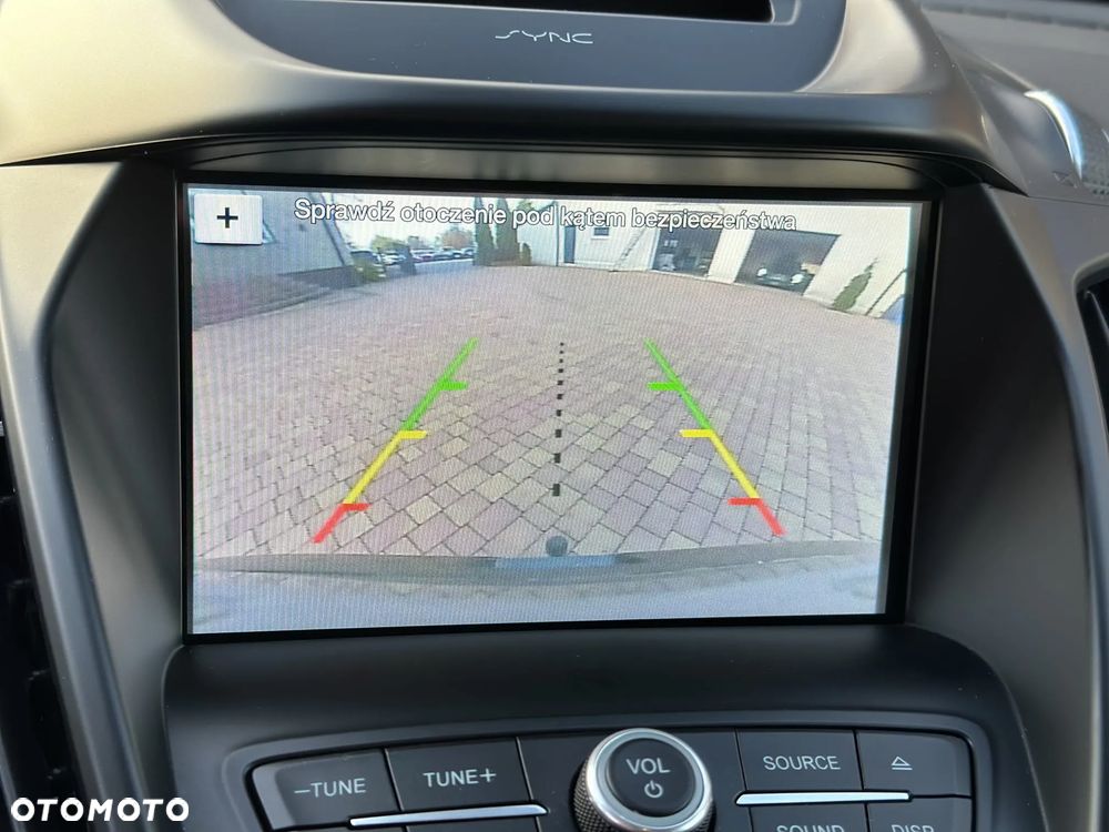 Ford Kuga 2.0 TDCi FWD Titanium - 33