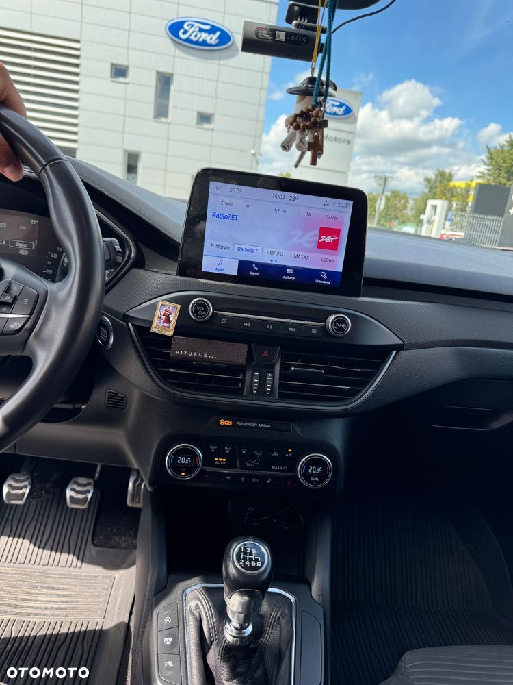 Ford Focus 1.0 EcoBoost Titanium Business - 10