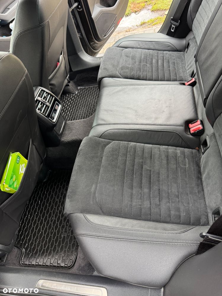 Volkswagen Passat 2.0 TDI BMT 4Mot Highline DSG - 34