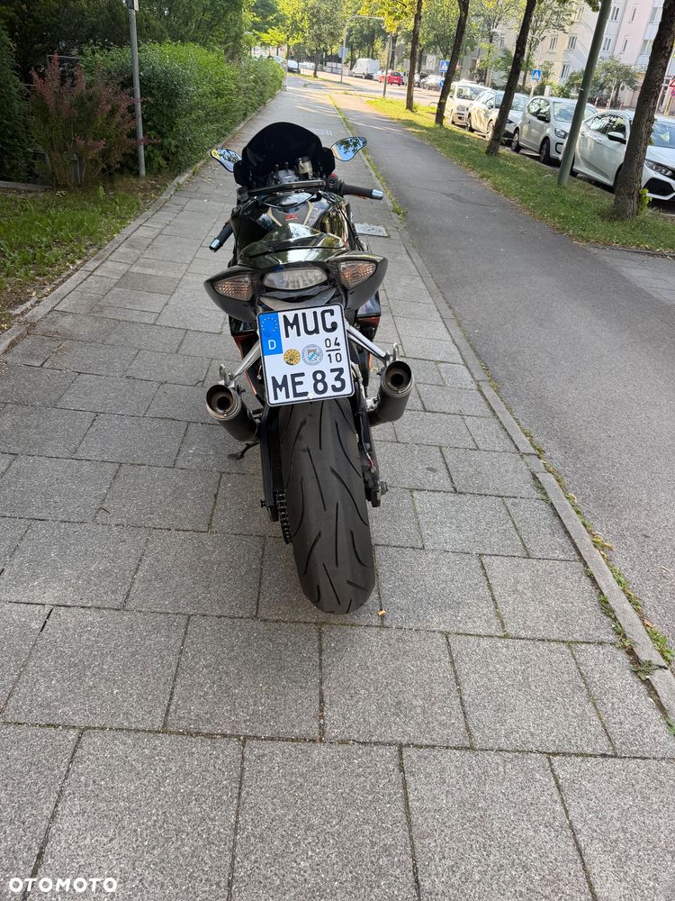 Suzuki GSX-R - 3